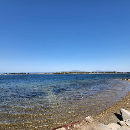 Petite Maison De Vacances Au Bord De L'Eau Leucate Eksteriør bilde